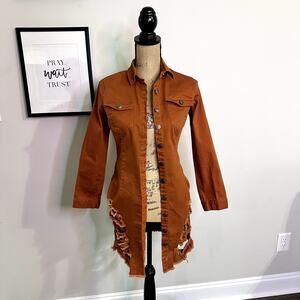 Fashion Nova Women Size L Brown Distressed Shirt